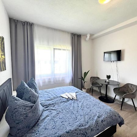 Budget City Appartement Kueche,Bad, Parken Im Zentrum Von ラーベンスブルク エクステリア 写真