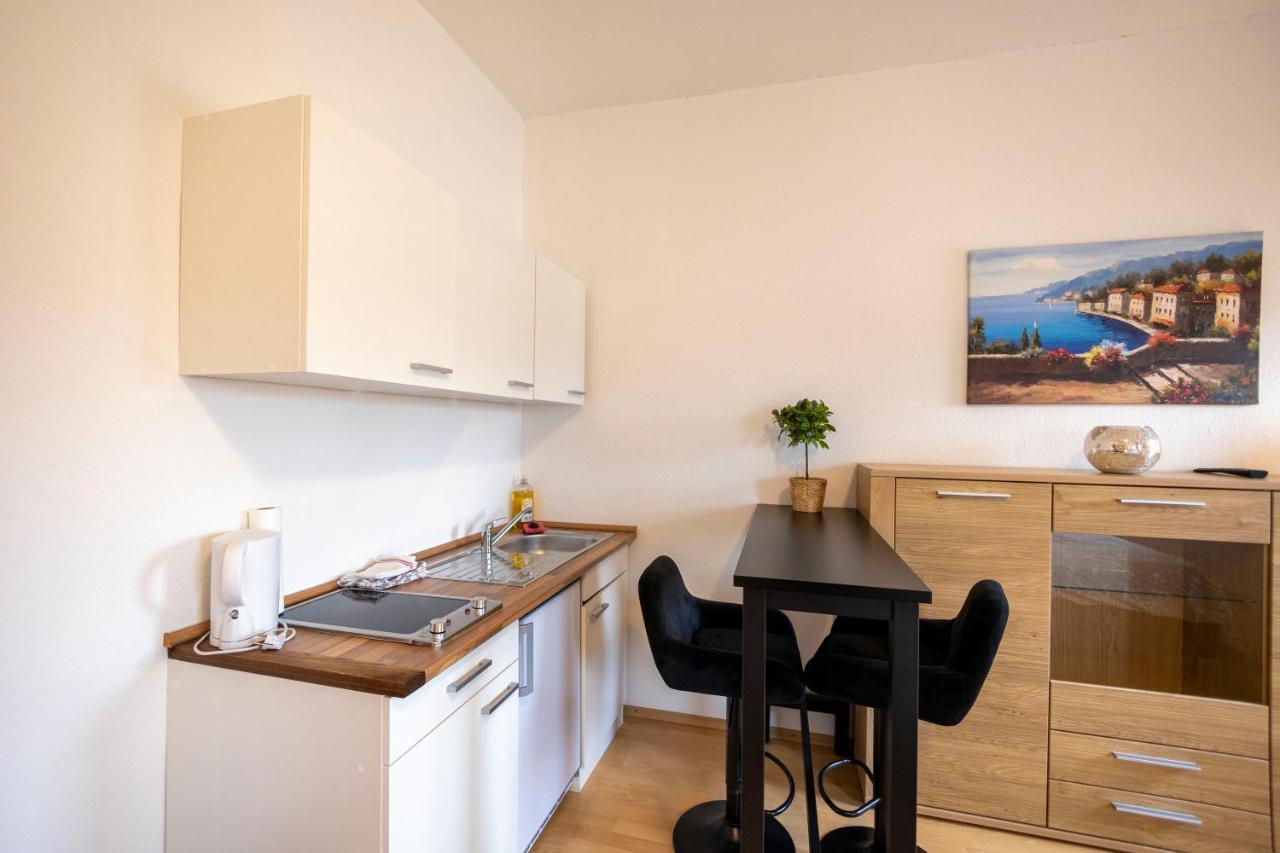 Budget City Appartement Kueche,Bad, Parken Im Zentrum Von ラーベンスブルク エクステリア 写真