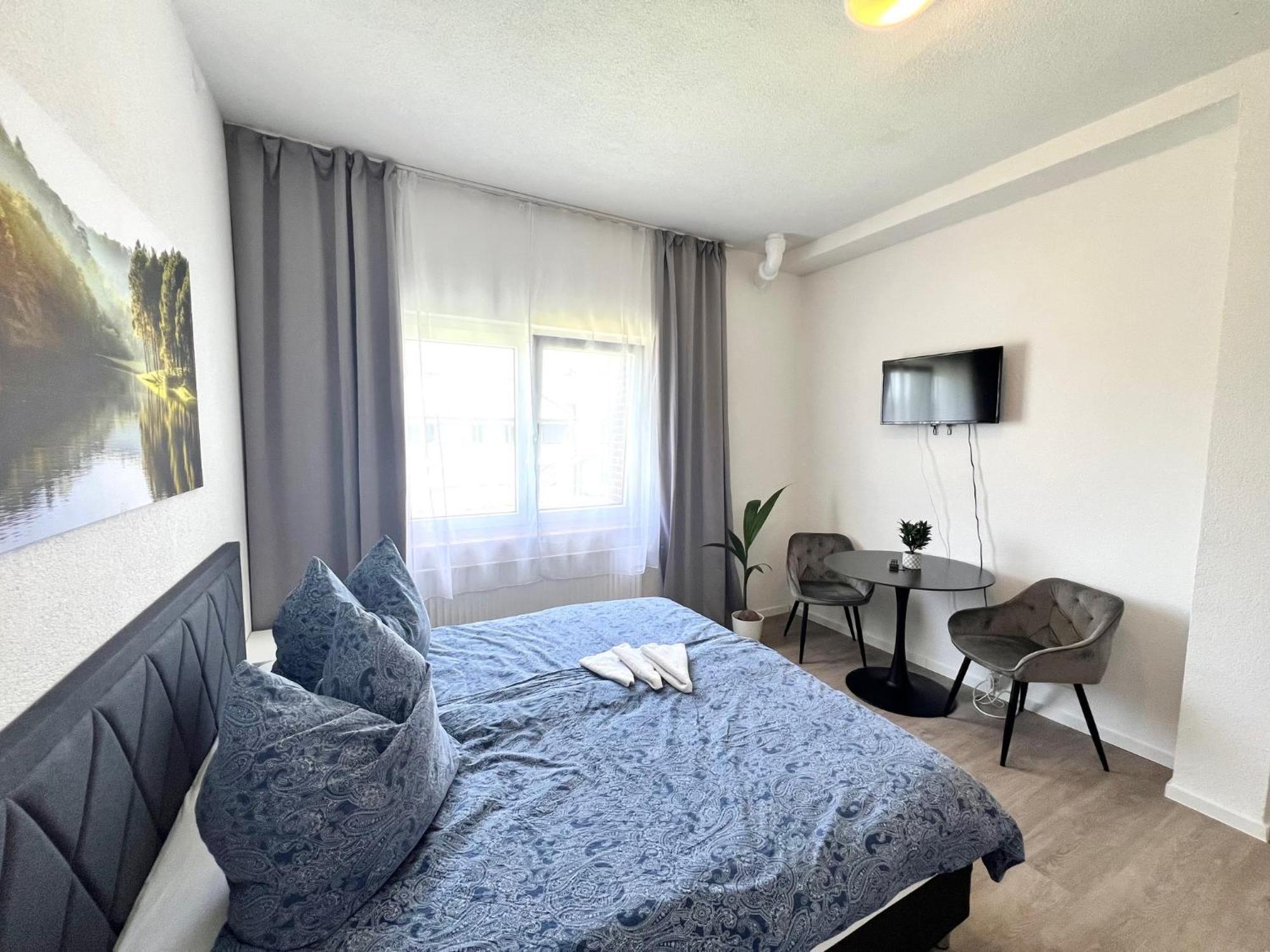 Budget City Appartement Kueche,Bad, Parken Im Zentrum Von ラーベンスブルク エクステリア 写真